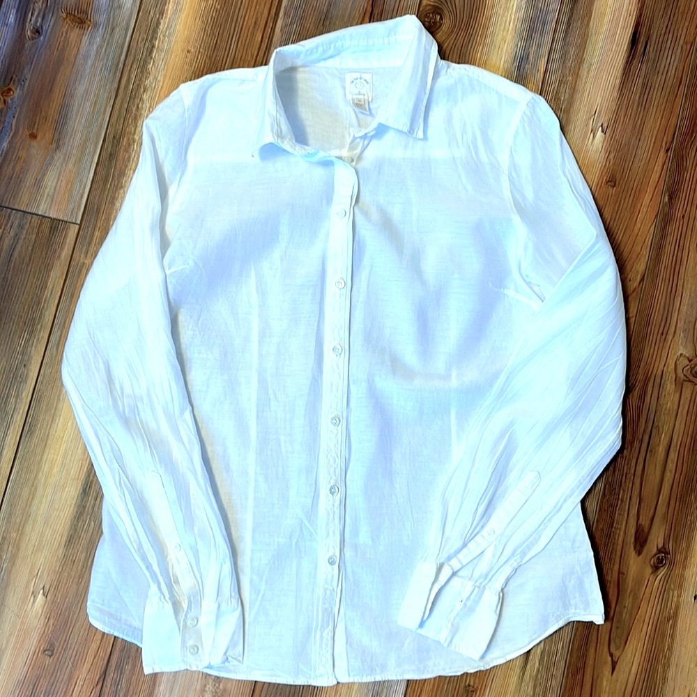 Beautiful J Crew “perfect shirt” size 12